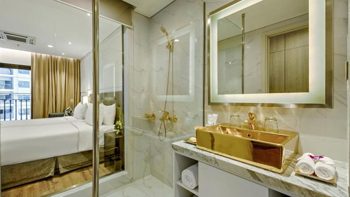 Golden Apartment With Sea View ダナン市 エクステリア 写真