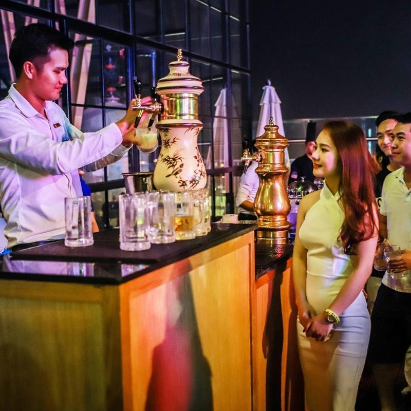 Golden Apartment With Sea View ダナン市 エクステリア 写真
