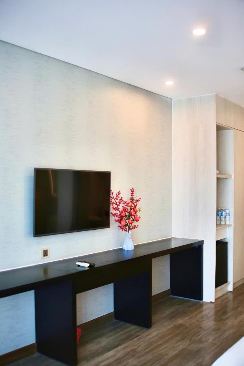 Golden Apartment With Sea View ダナン市 エクステリア 写真